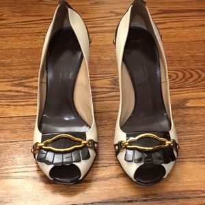 Giuseppe Zanotti Cream/Patent Brown leather pumps